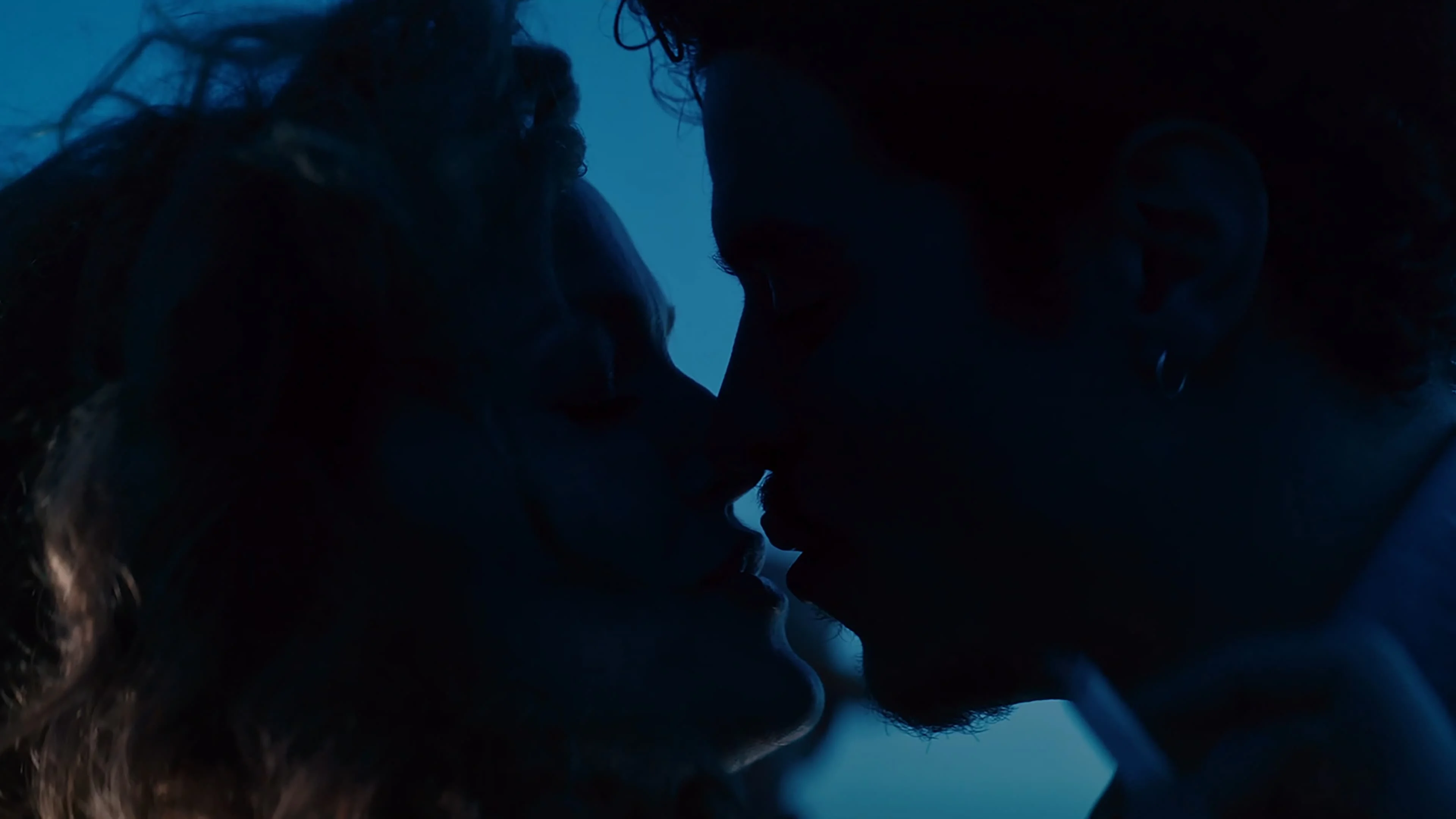 Yêu Mẹ Hay Yêu Con Full